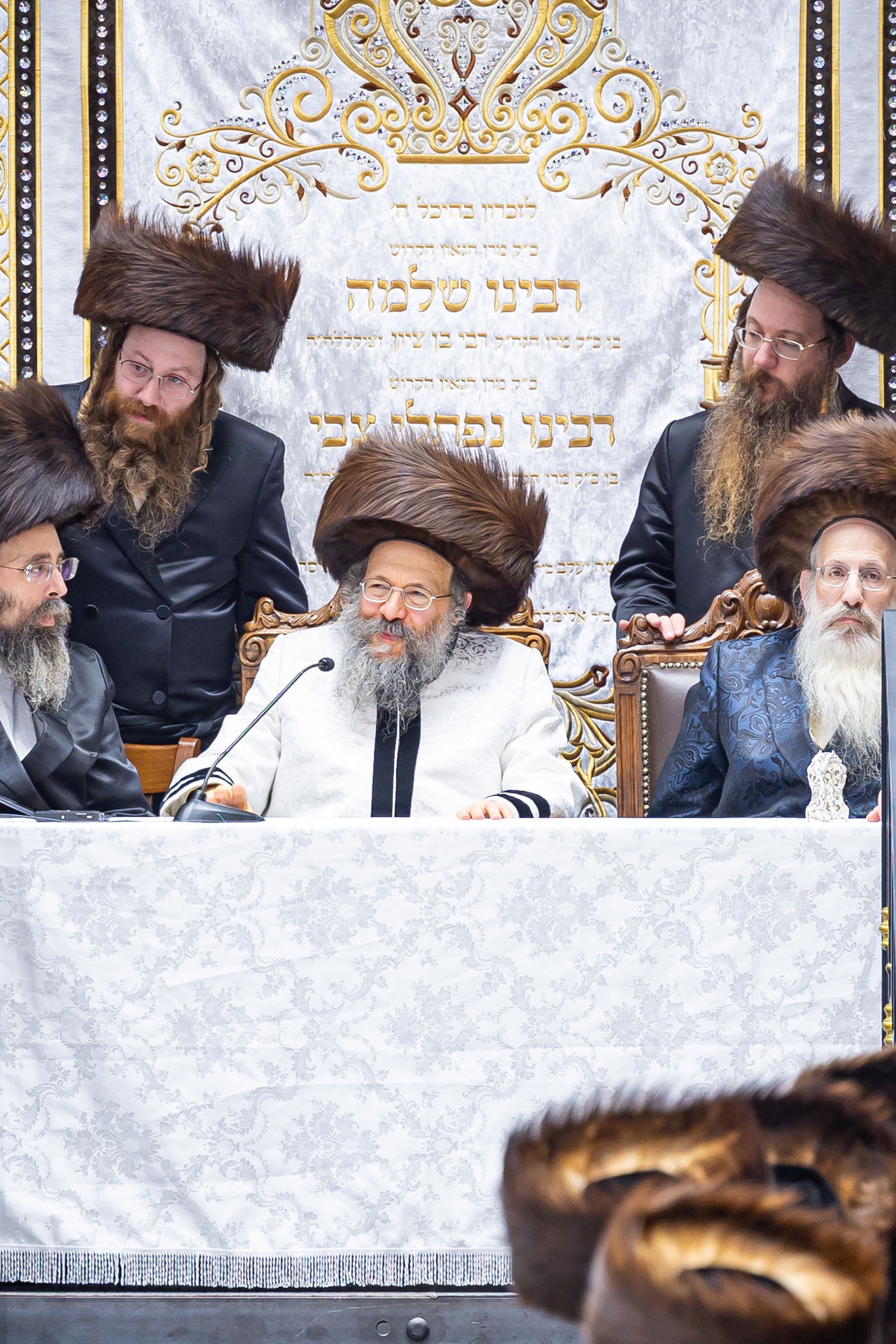 חג הסוכות ושמחת תורה בחצה"ק באבוב 45