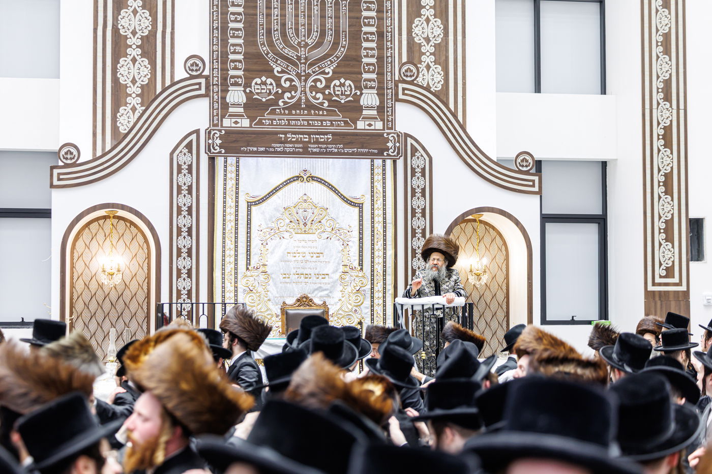 חג הסוכות ושמחת תורה בחצה"ק באבוב 45