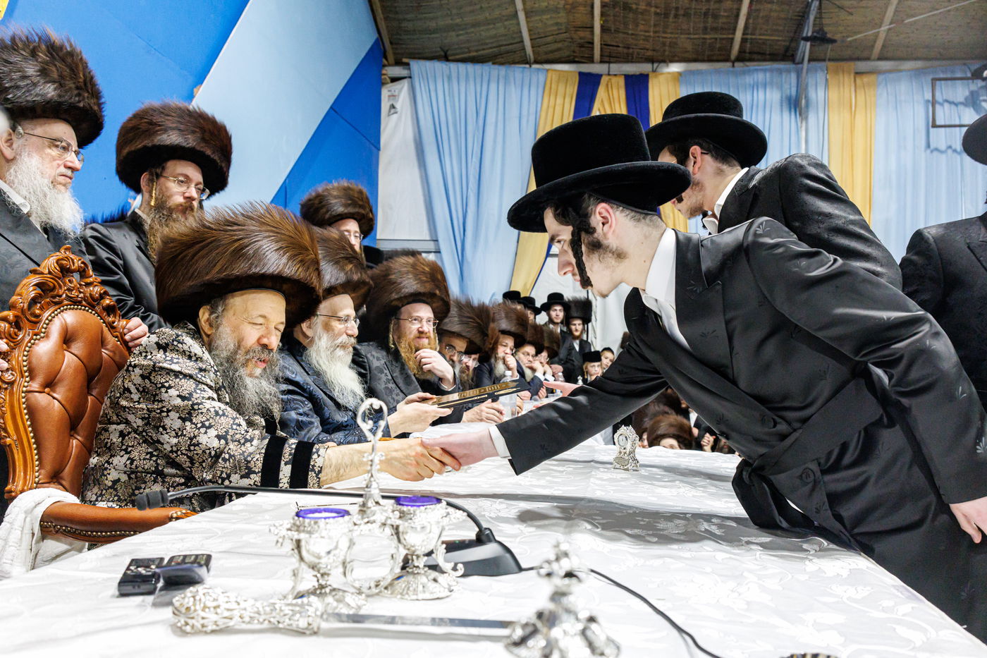 חג הסוכות ושמחת תורה בחצה"ק באבוב 45