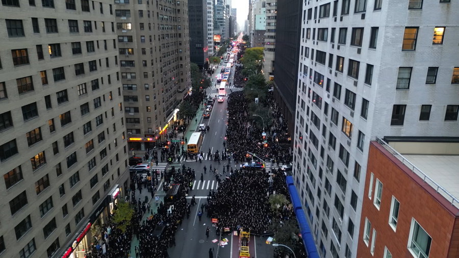 עצרת הרבבות נגד גזירת הגיוס במנהטן