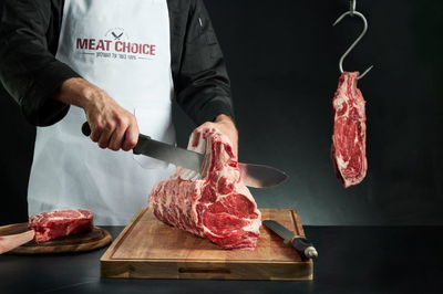 המבחר כולל נתחים מובחרים לתבשילי קדירה, נתחי בקר, נתחי טלה וכבש, נתחים לתנור ועוד