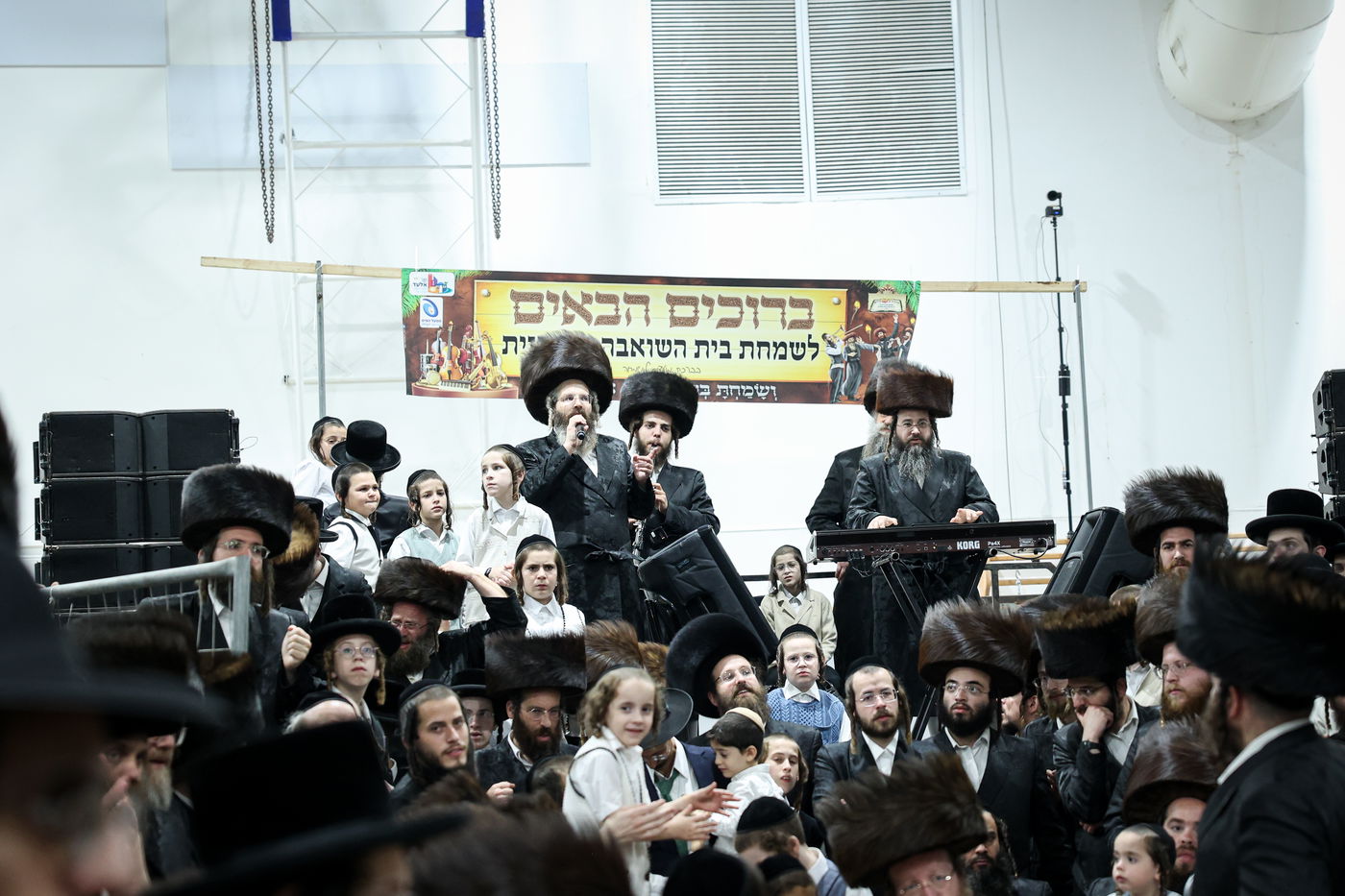 הרה"צ רבי אלימלך בידרמן בהכנה להושענא רבה