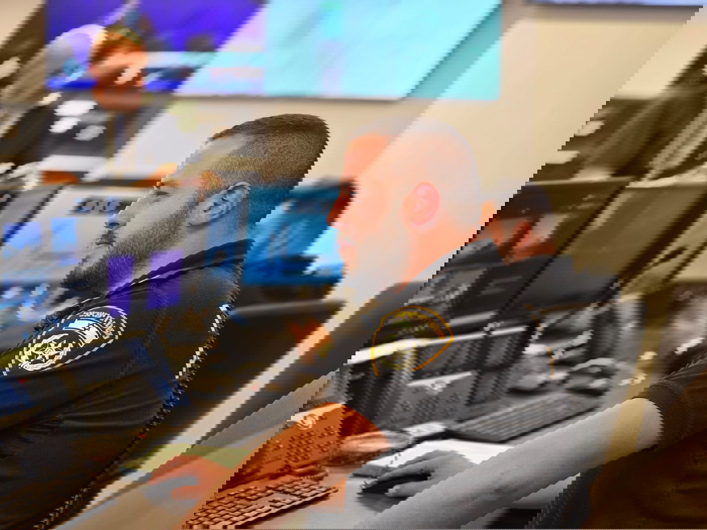 סגן הנשיא בישראל: החלו החסימות בירושלים - ותיעוד מהכנות השוטרים