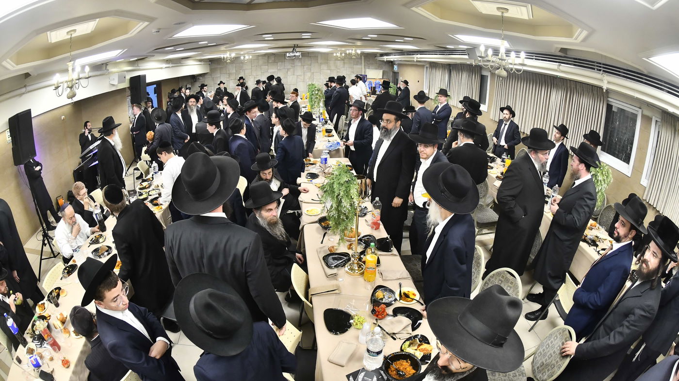 שמחת בר המצווה לבנו של גדליה סילמן, נכד הראב"ד הגר"י סילמן 