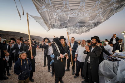 הכנסת ספר תורה במאחז מצפה לאה בבנימין