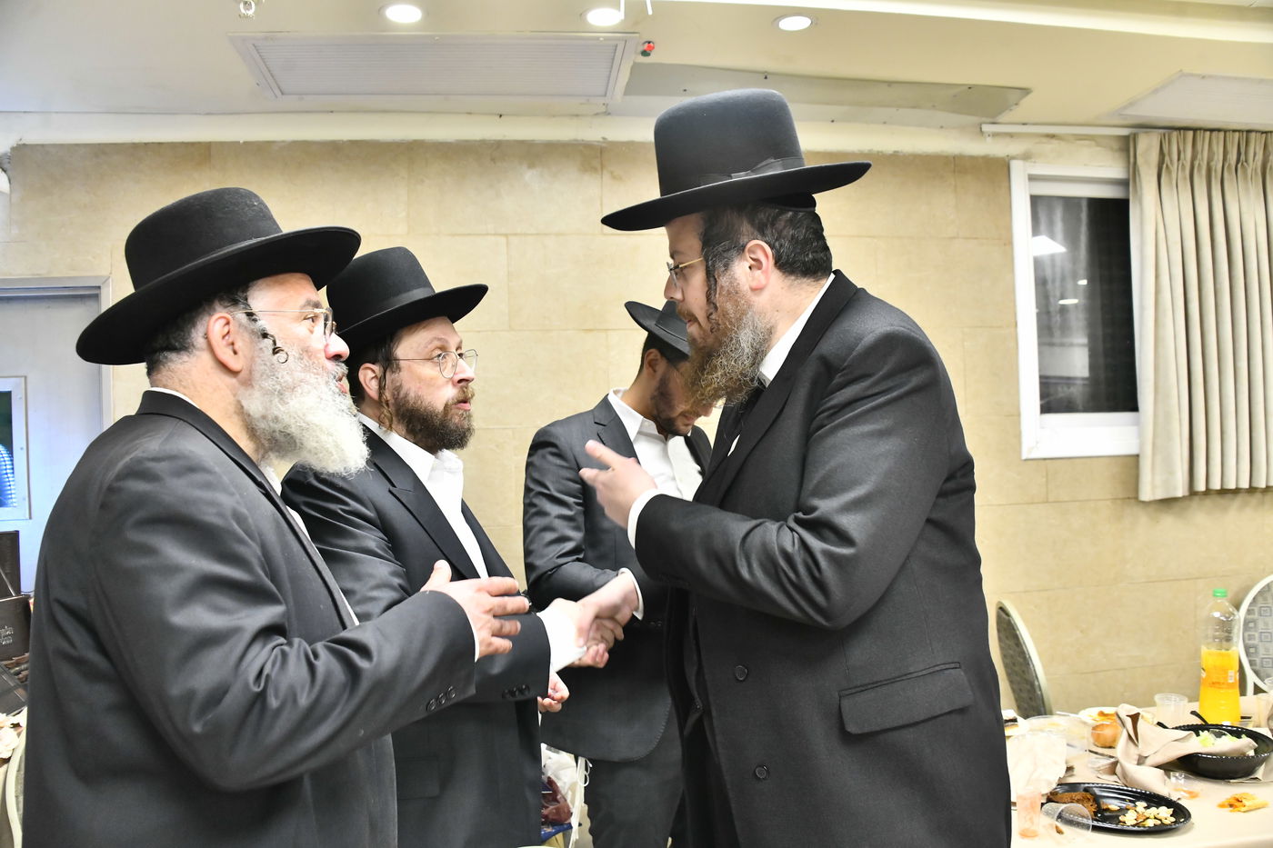 שמחת בר המצווה לבנו של גדליה סילמן, נכד הראב"ד הגר"י סילמן 