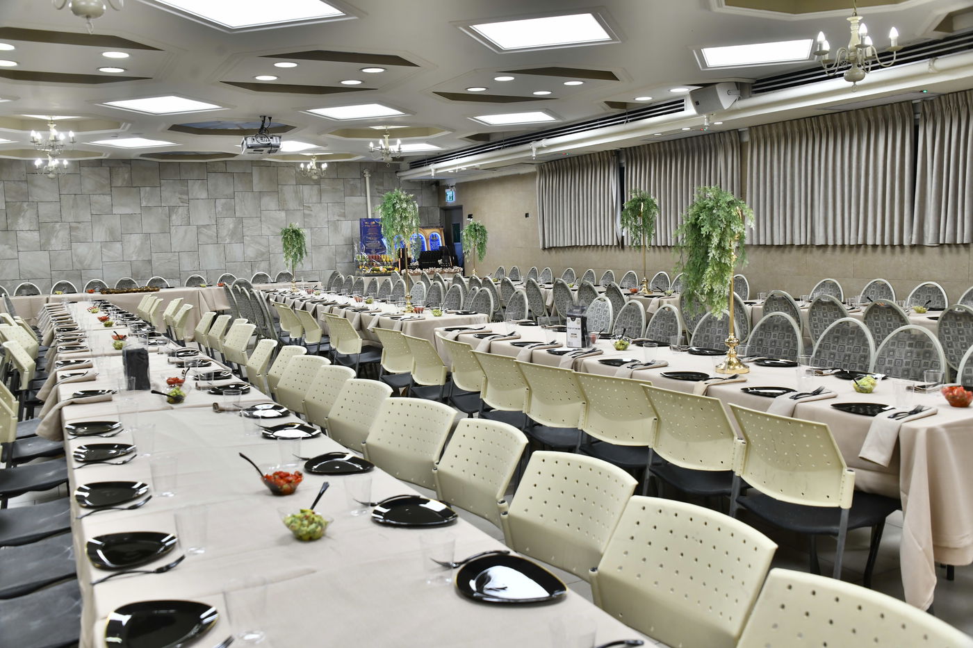 שמחת בר המצווה לבנו של גדליה סילמן, נכד הראב"ד הגר"י סילמן 