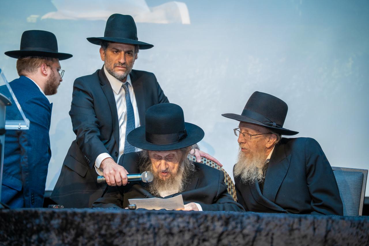 היום הראשון למסע הגר"ד לנדו בארצות הברית