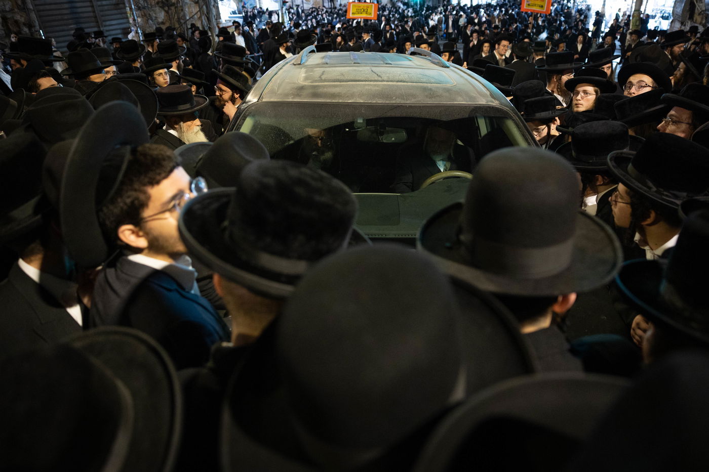 מחאה נגד גזירת הגיוס בראשות האדמו"ר ממשכנות הרועים