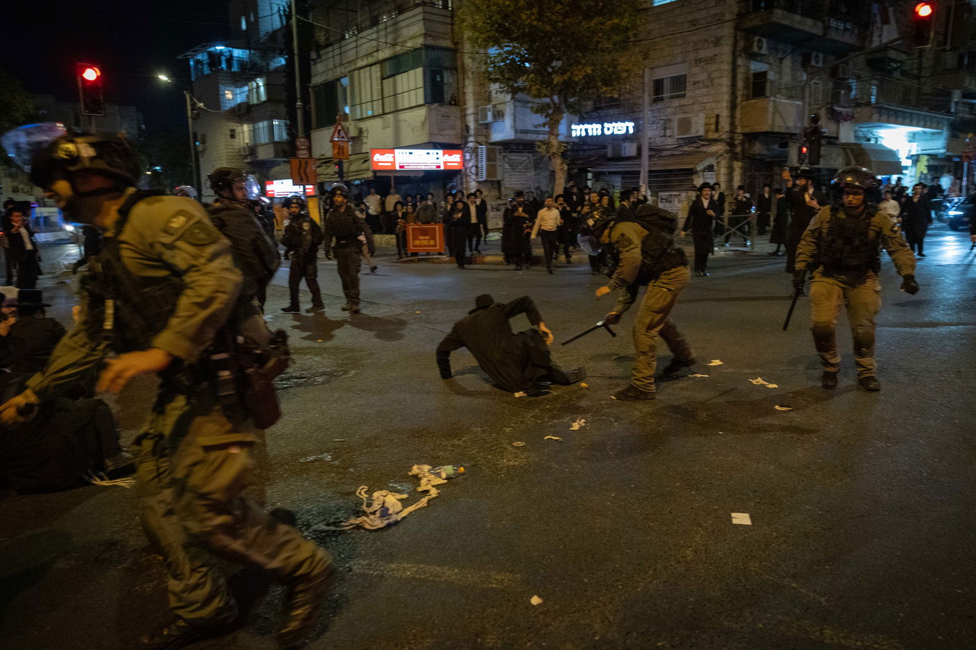 מחאה נגד גזירת הגיוס בראשות האדמו"ר ממשכנות הרועים