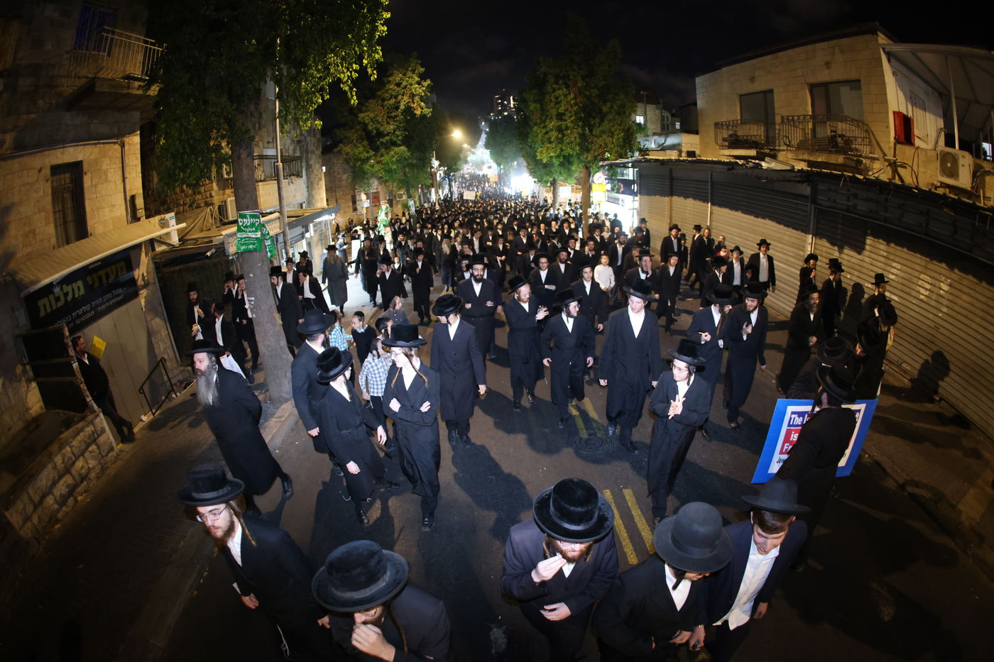 מחאה נגד גזירת הגיוס בראשות האדמו"ר ממשכנות הרועים