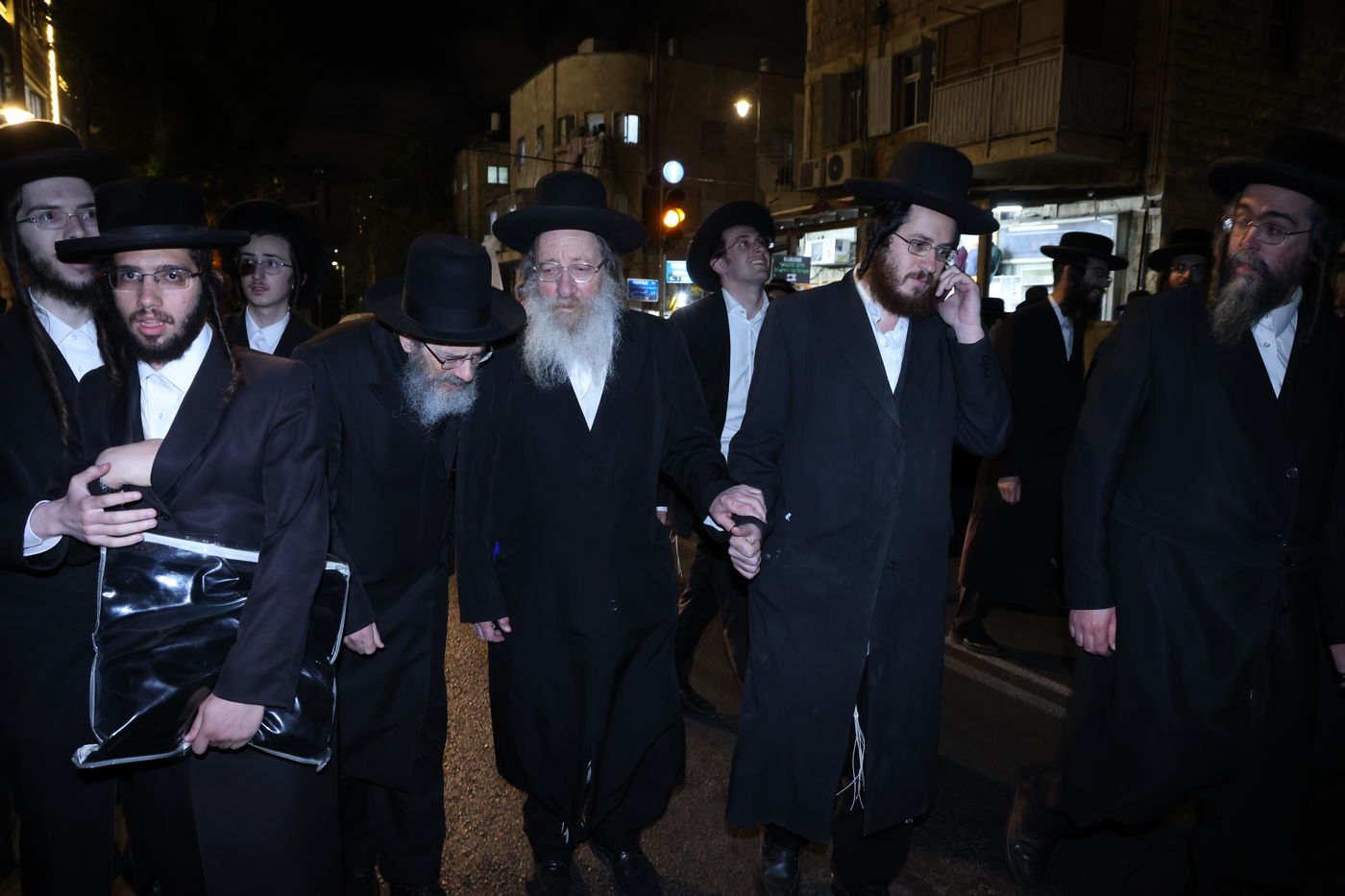 מחאה נגד גזירת הגיוס בראשות האדמו"ר ממשכנות הרועים