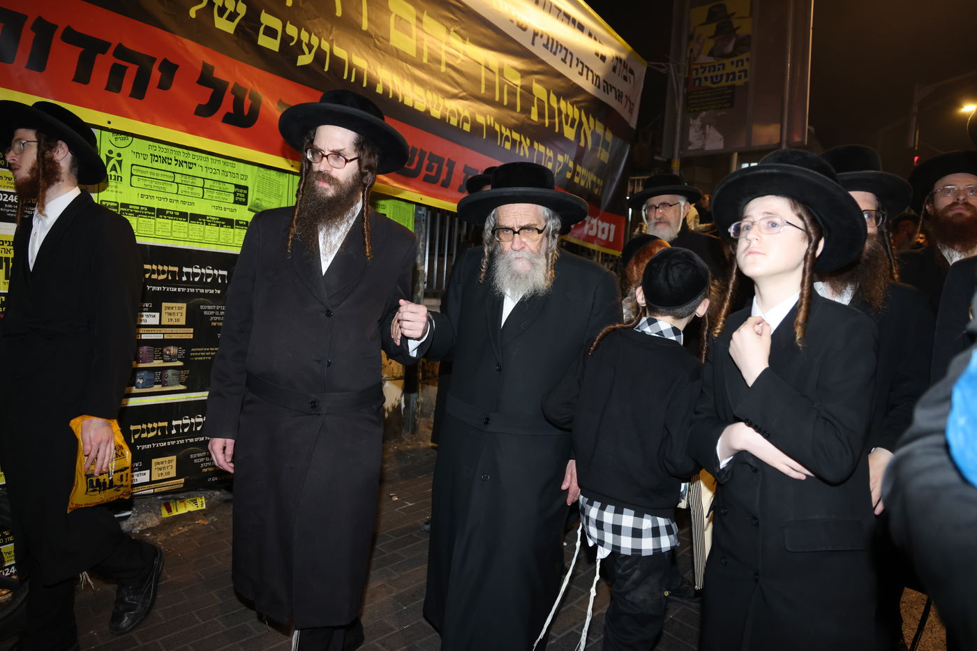 מחאה נגד גזירת הגיוס בראשות האדמו"ר ממשכנות הרועים