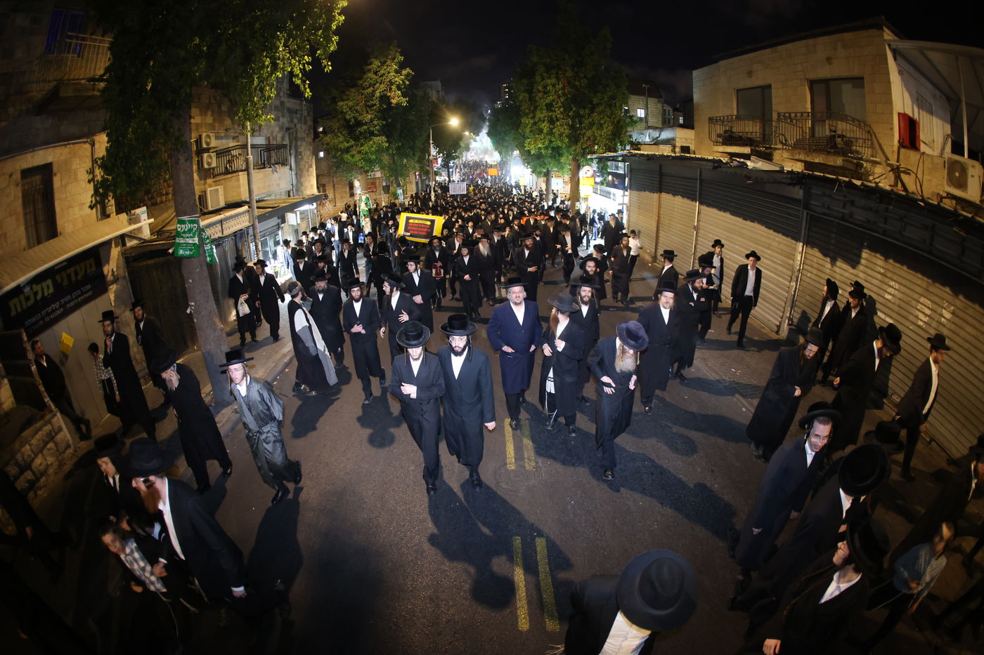 מחאה נגד גזירת הגיוס בראשות האדמו"ר ממשכנות הרועים