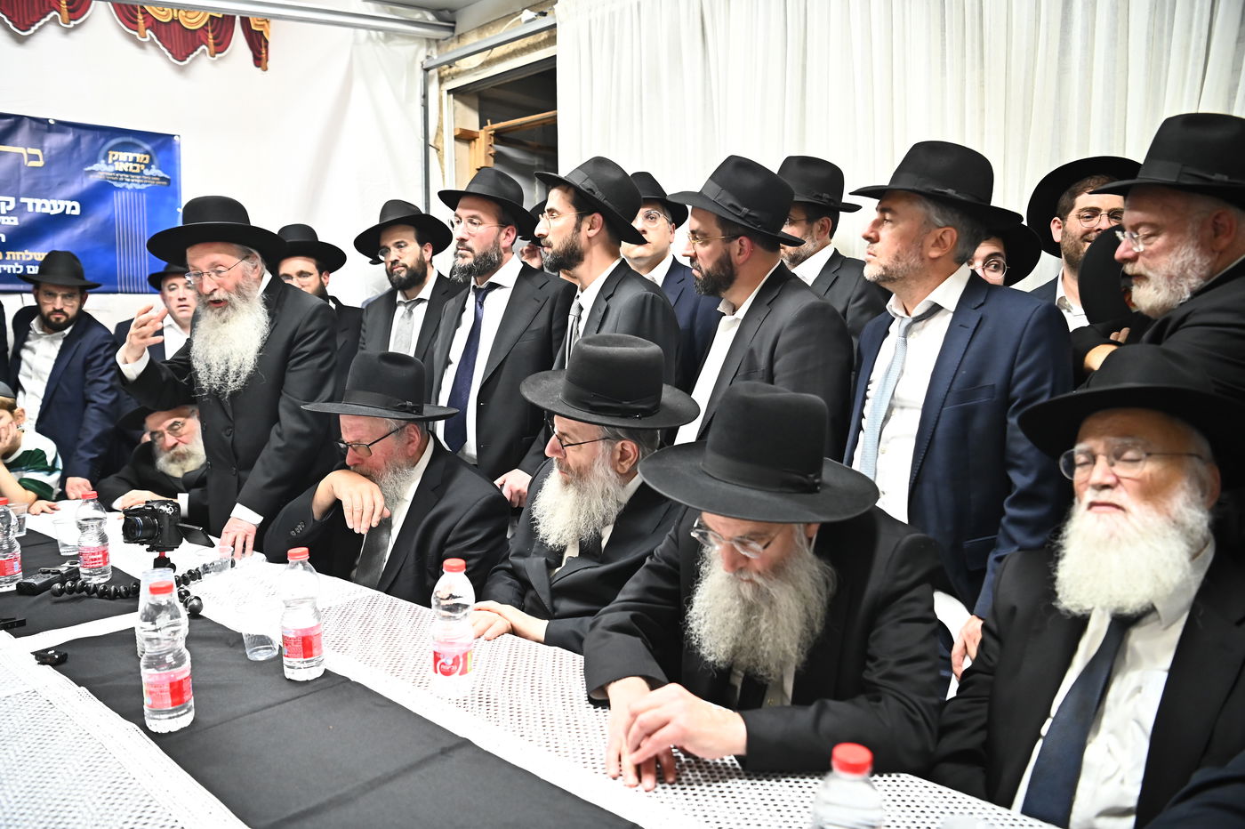 כינוס גדולי הדור בבני ברק