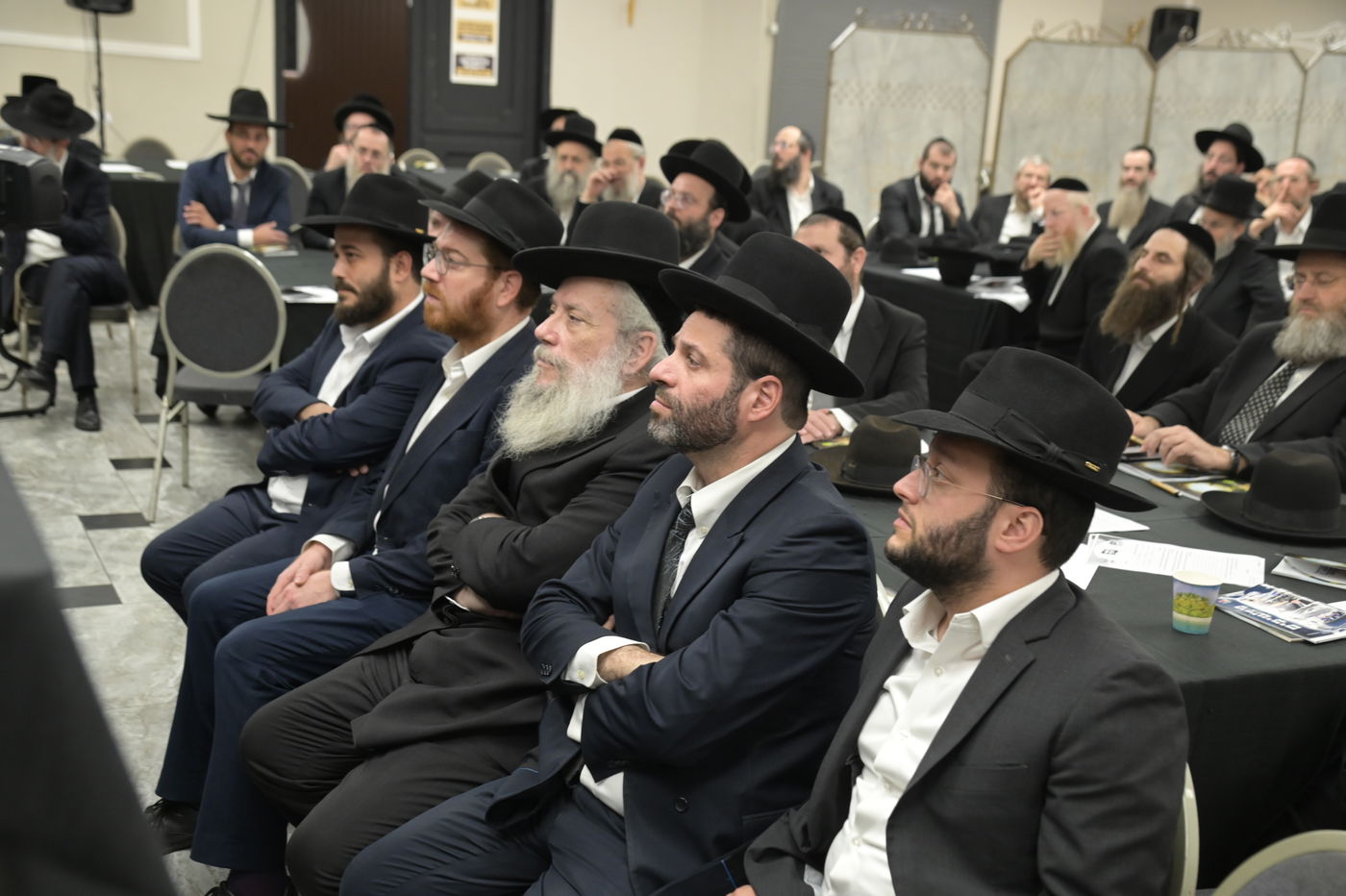 ועידת חינוך בבני ברק בראשות גדולי ישראל