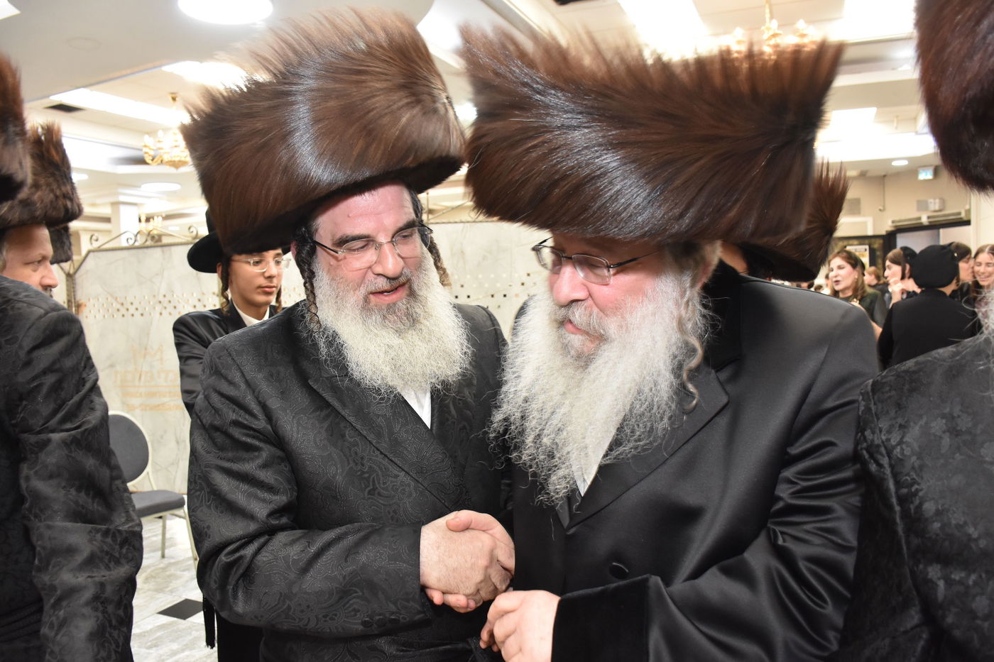 שמחת התנאים בחצרות נדבורנה - נאראל - זוועהיל - שאץ ויזניץ 