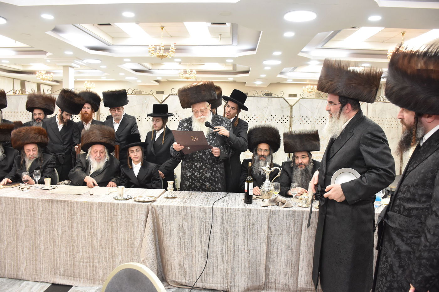 שמחת התנאים בחצרות נדבורנה - נאראל - זוועהיל - שאץ ויזניץ 