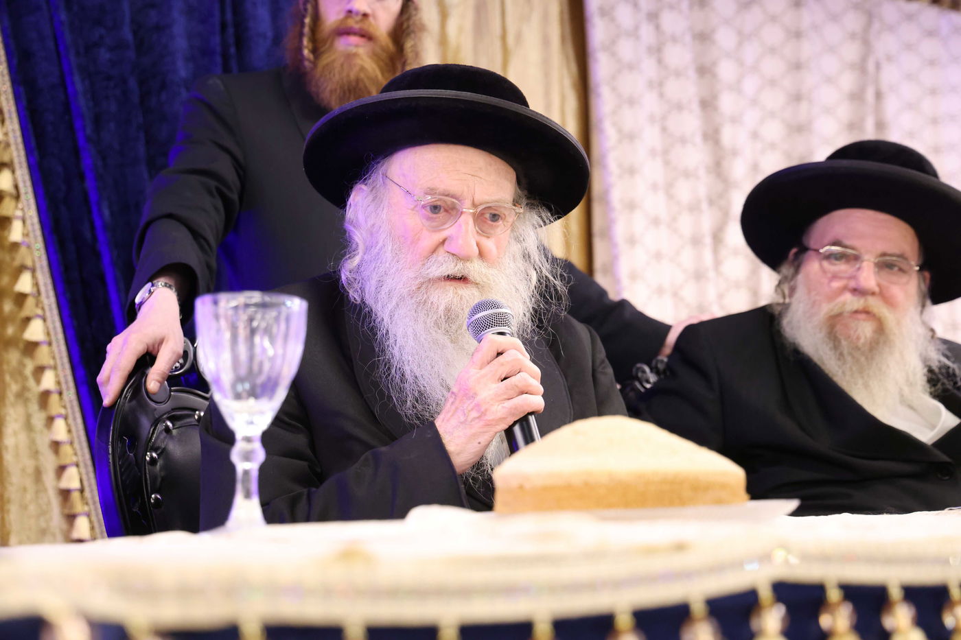 מעמד הכתרת 70 דיינים ומורי הוראה בירושלים