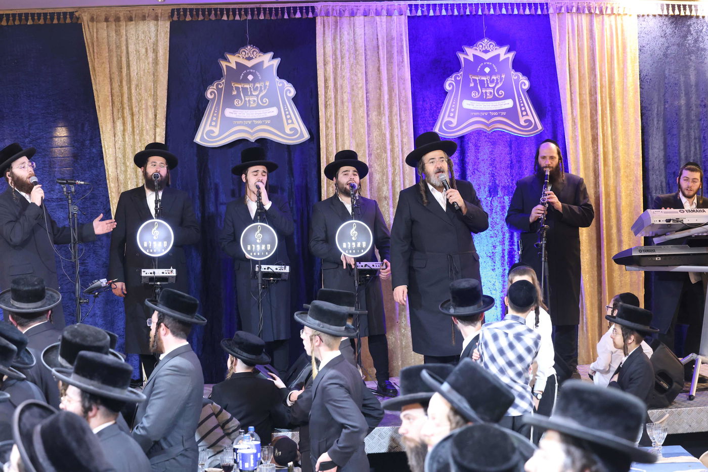 מעמד הכתרת 70 דיינים ומורי הוראה בירושלים