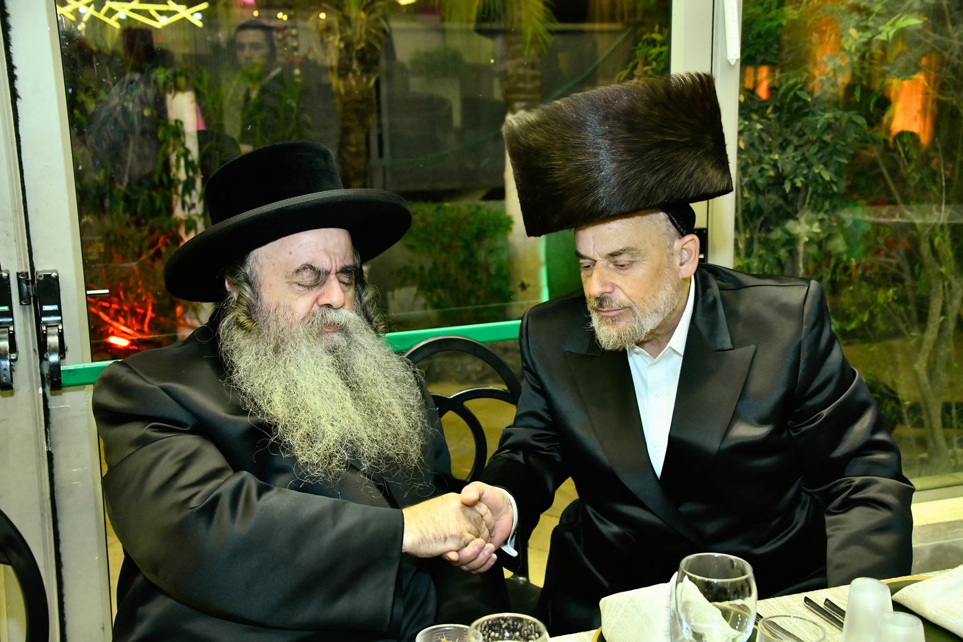 שמחת נישואי בת העסקן ר' ארי קורניצר