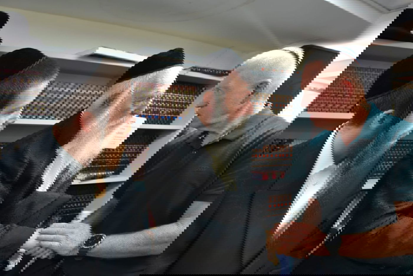 ניחום אבלים אצל הגרי"ד גרוסמן