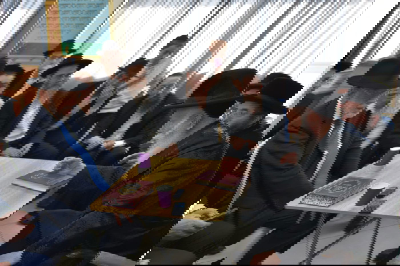 ניחום אבלים אצל הגרי"ד גרוסמן