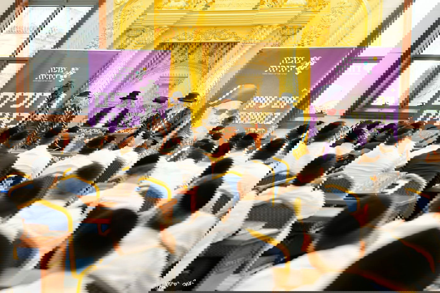 הראשל"צ הגר"י יוסף בביקור במוסדות 'יביע אומר' 