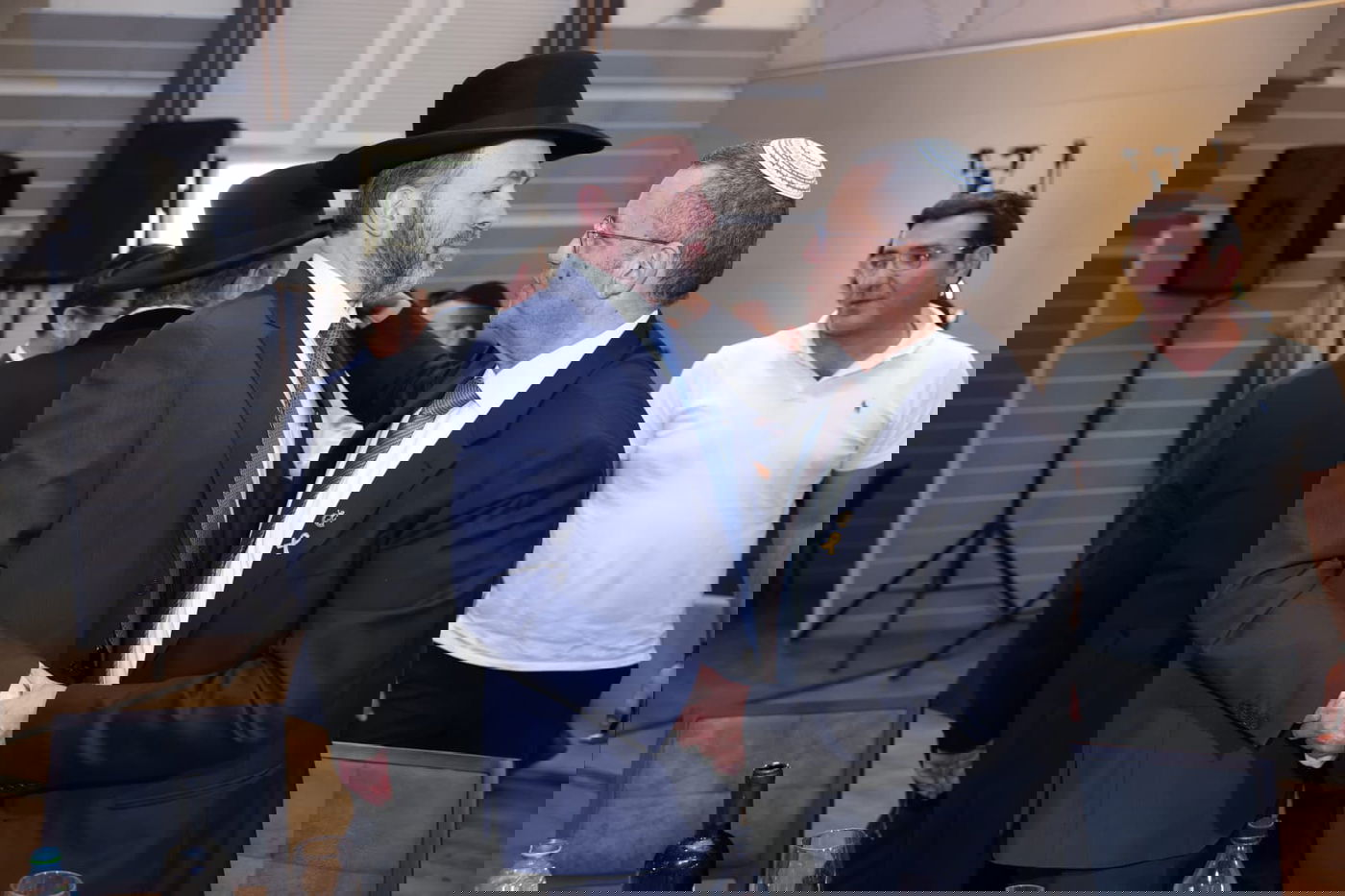 ראש העיר ירושלים ערך שבע ברכות לבתו, כולם הגיעו לברך • צפו בגלריה