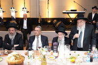 ראש העיר ירושלים ערך שבע ברכות לבתו, כולם הגיעו לברך • צפו בגלריה