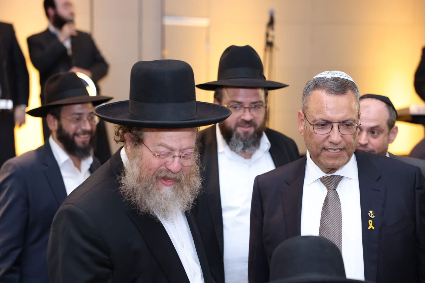 ראש העיר ירושלים ערך שבע ברכות לבתו, כולם הגיעו לברך • צפו בגלריה