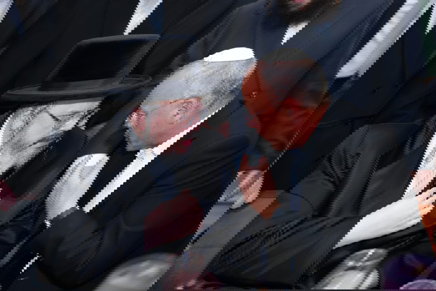 ראש העיר ירושלים ערך שבע ברכות לבתו, כולם הגיעו לברך • צפו בגלריה