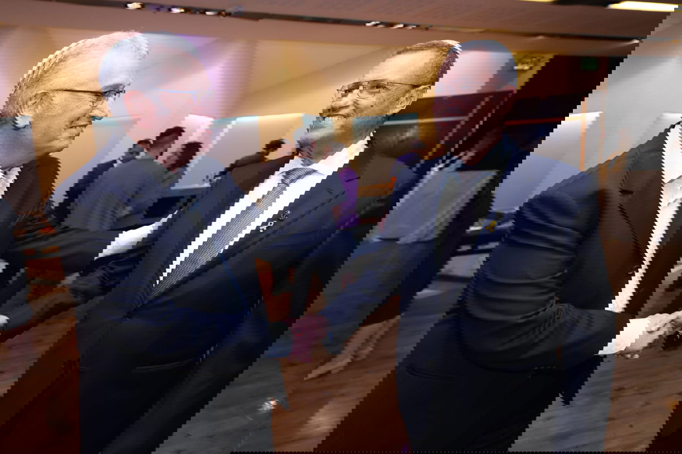 ראש העיר ירושלים ערך שבע ברכות לבתו, כולם הגיעו לברך • צפו בגלריה