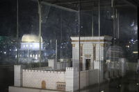 דוברת הבית הלבן נשאלה: טראמפ מנסה לבנות את בית המקדש?