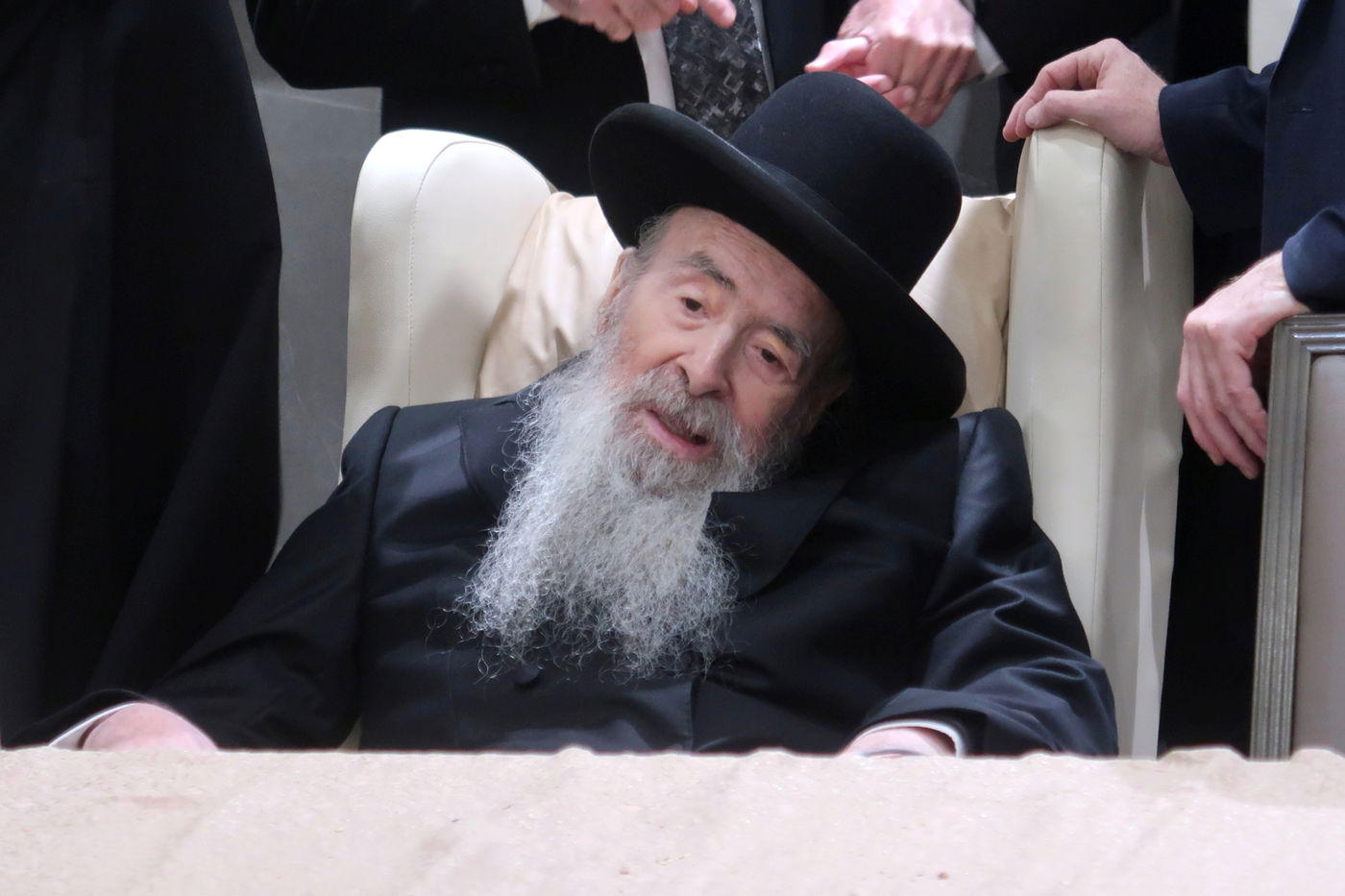 שמחת נישואי נכד הגאון רבי יהודה עדס