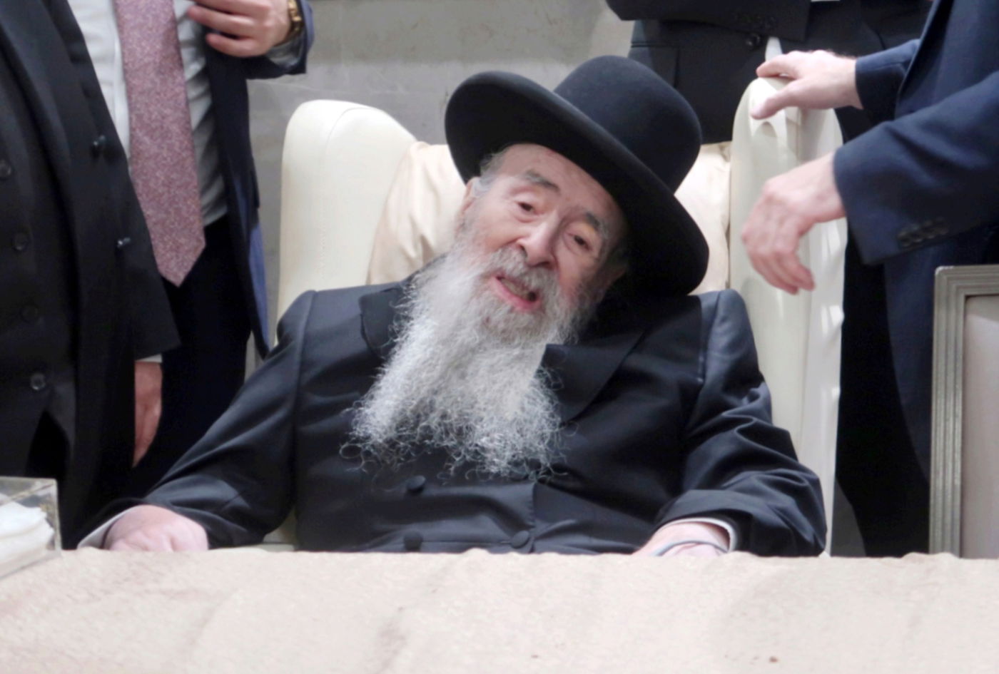 שמחת נישואי נכד הגאון רבי יהודה עדס