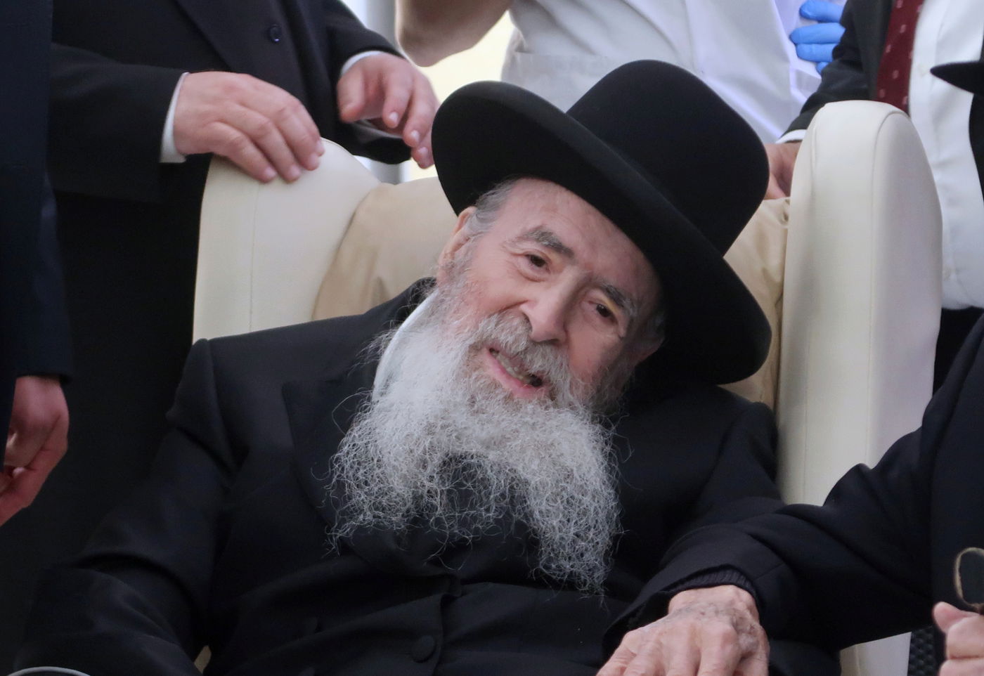 שמחת נישואי נכד הגאון רבי יהודה עדס