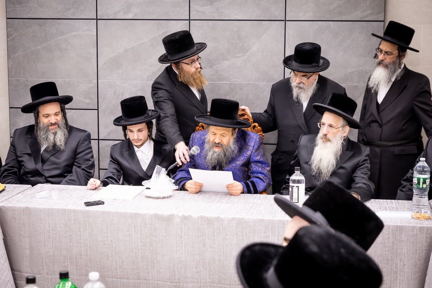 שמחת הווארט והתנאים לנכדת האדמו"ר מבאבוב 45