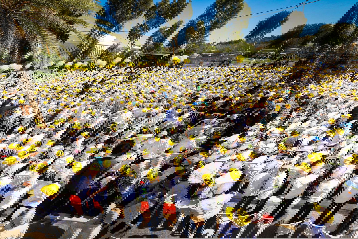 עצרת המחאה של ילדי 'עטרת שלמה' מול כלא 10