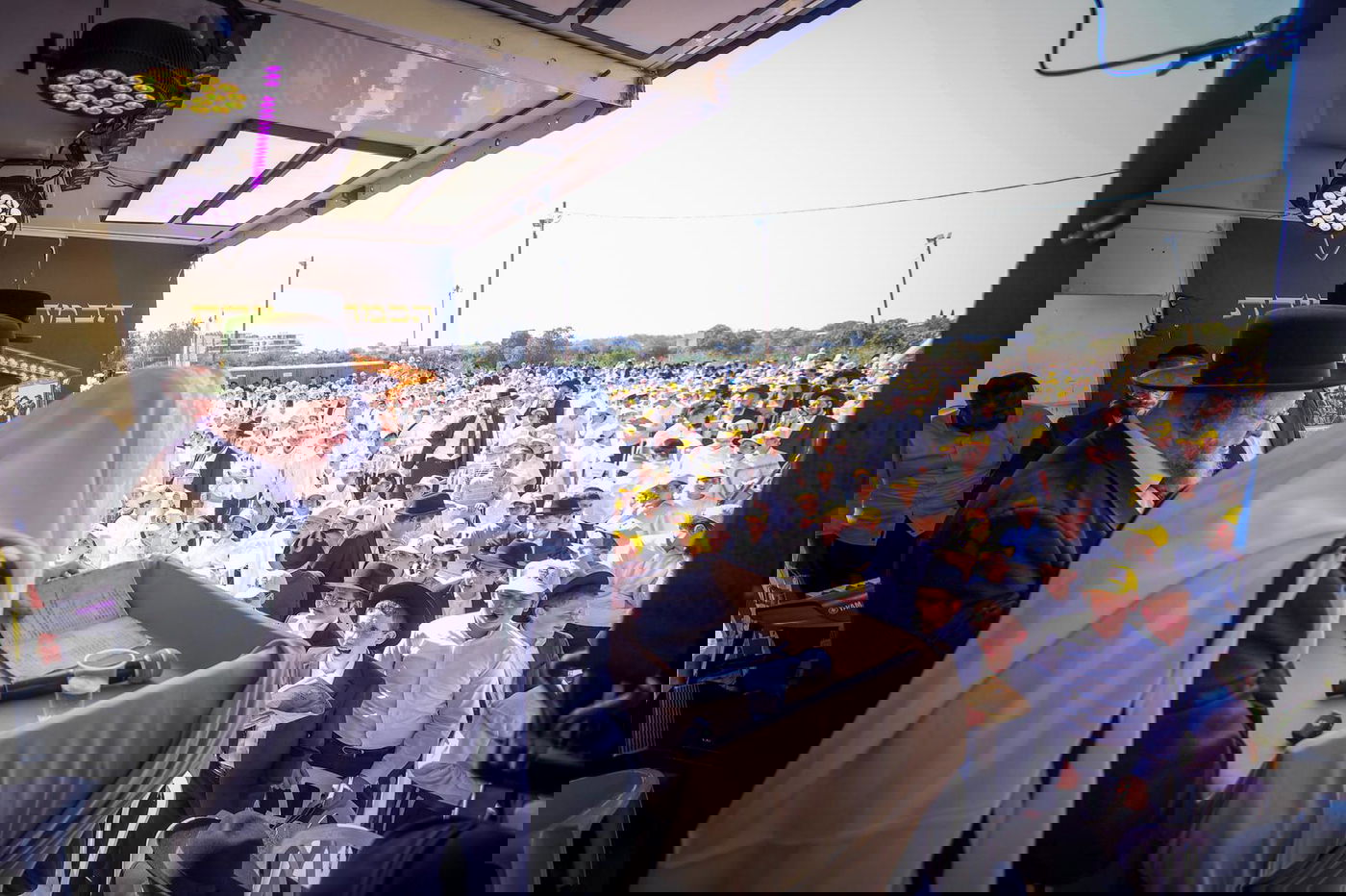 עצרת המחאה של ילדי 'עטרת שלמה' מול כלא 10