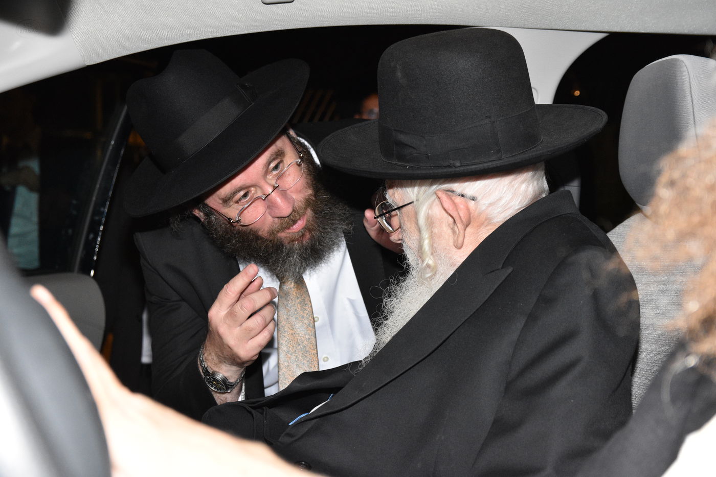 הגר"ע אויערבאך בסיום מסכת עירובין בכולל 'דעת שמואל'