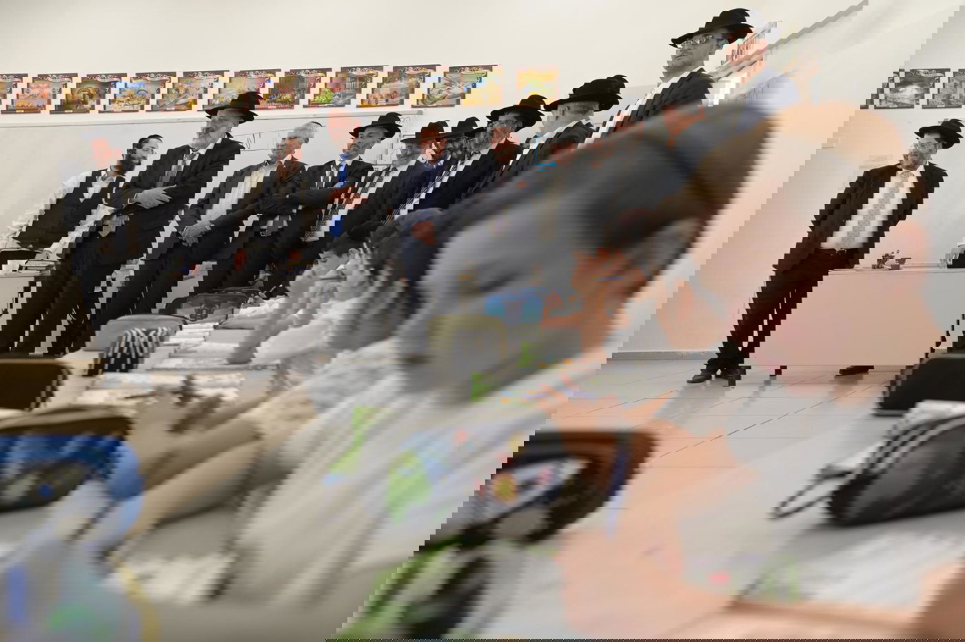 ביקור יו"ר ש"ס אריה דרעי בת"ת "אוצר התורה" בקריית אתא