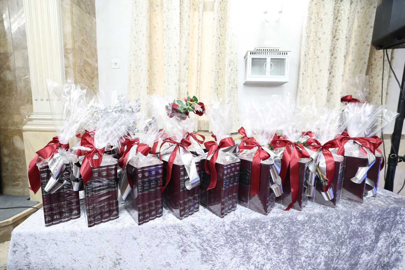 עצרת זיכרון בהיכל ישיבת מרן הגר"ע יוסף זיע"א