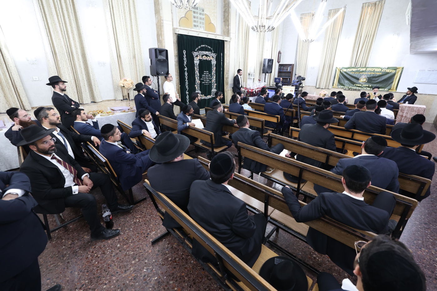 עצרת זיכרון בהיכל ישיבת מרן הגר"ע יוסף זיע"א