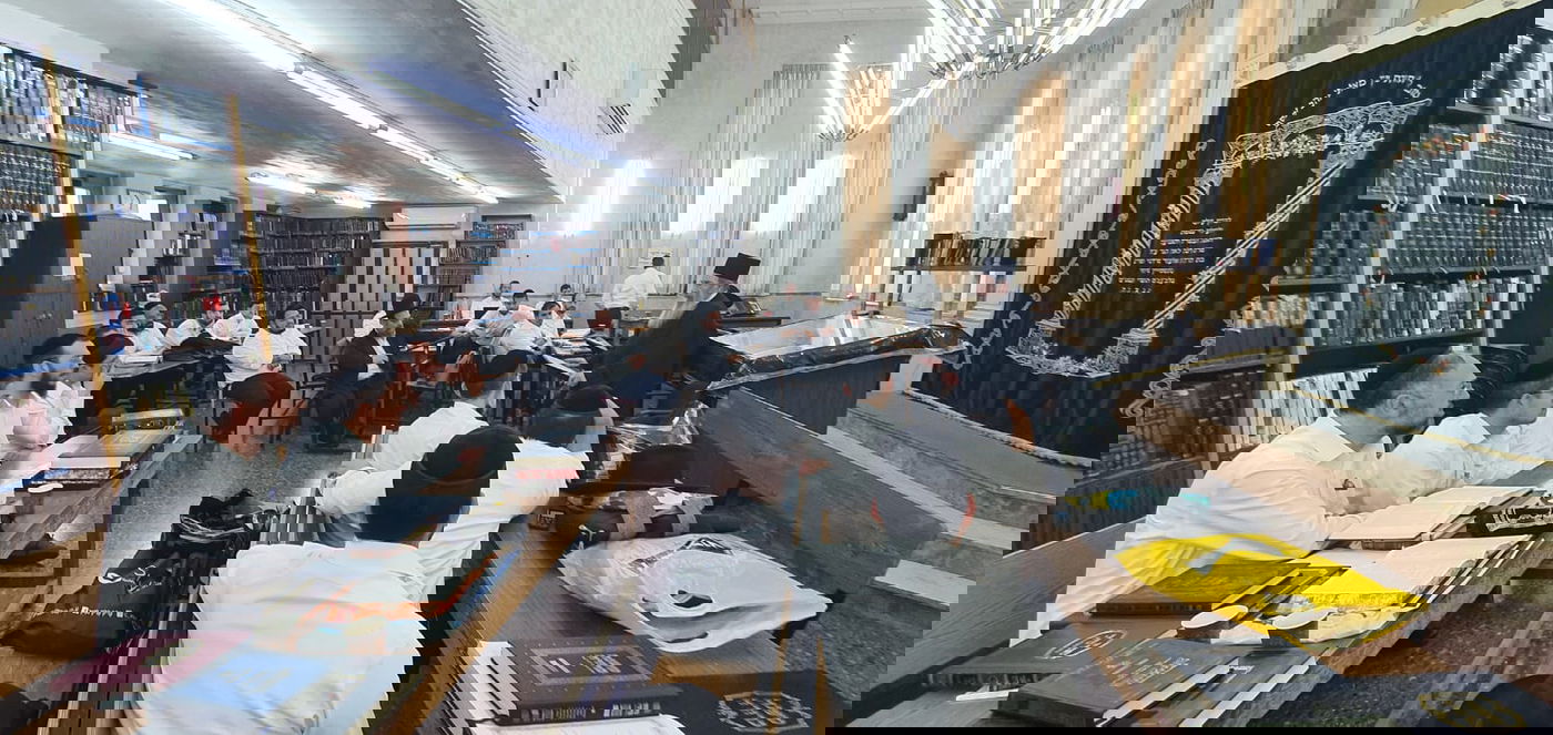 עצרת זיכרון בהיכל ישיבת מרן הגר"ע יוסף זיע"א