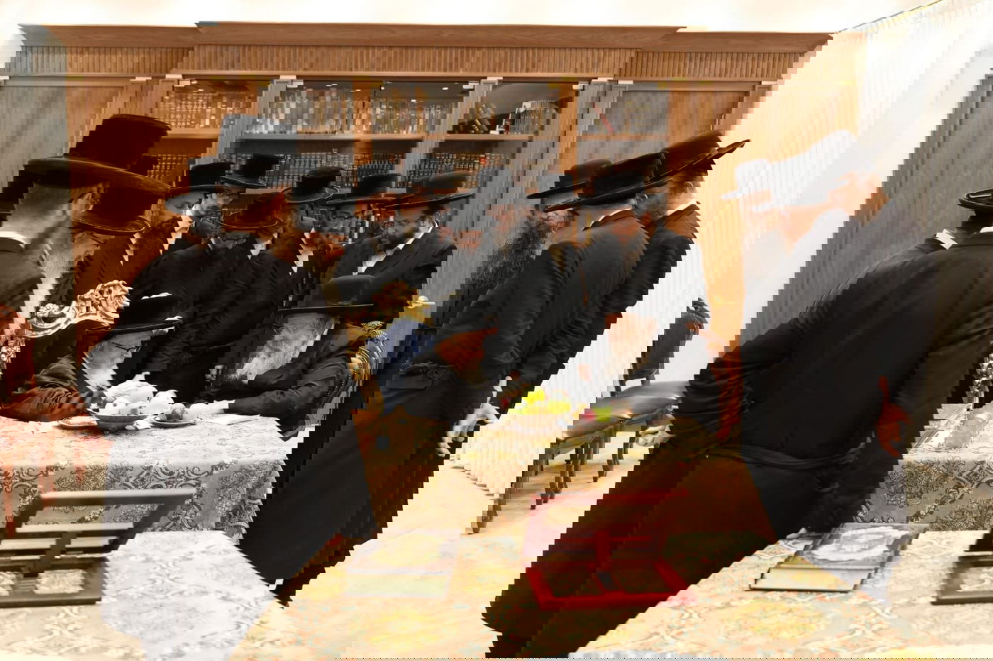 הרה"צ רבי נחמיה אלתר בביקור אצל האדמו"ר מסקווירא