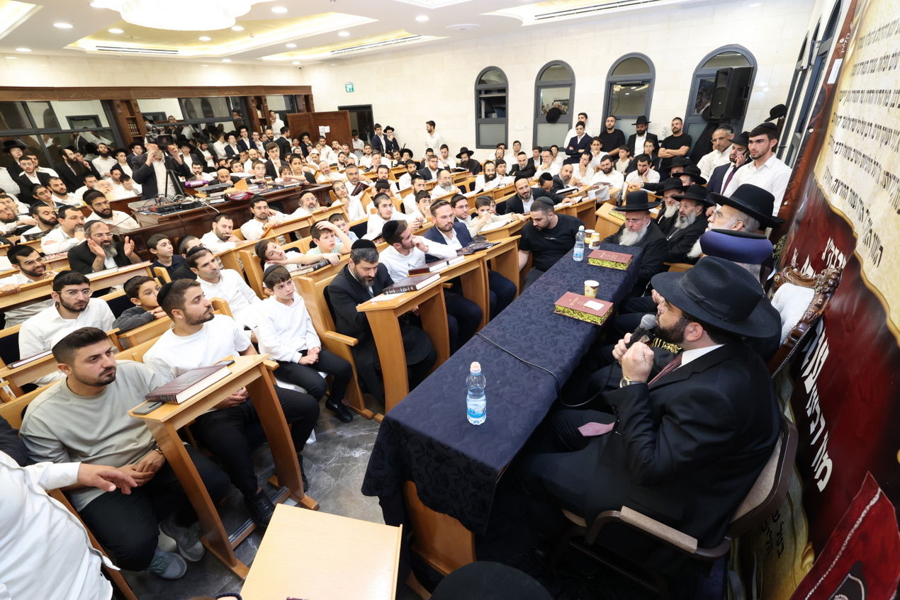 י"ב שנים למרן הגר"ע יוסף זצ"ל