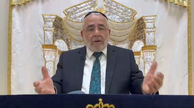 הרב שלמה זביחי בפרסית על פרשת 'לך לך' • צפו 