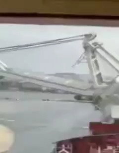 המנוף ענק רוסי יוצא משליטה