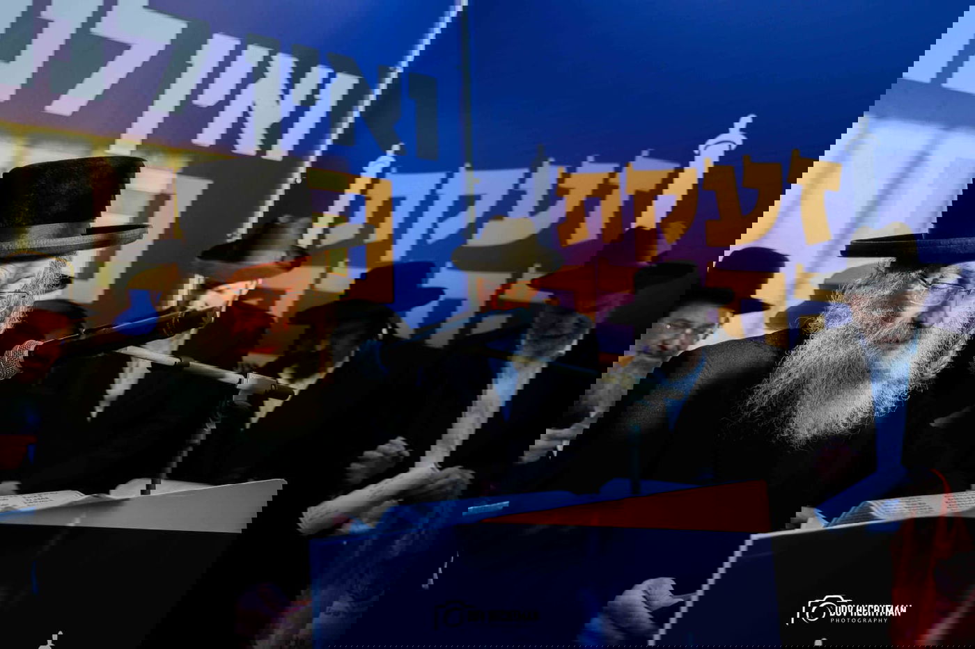 מבמת התפילה: רגעי התהלים והסליחות שריגשו את אלפי המשתתפים